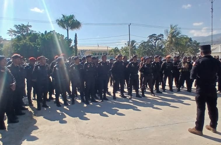 Polísia Koloka Efetivu 1000 Hodi Asegura Seguransa ba Restu Mortais Prelados Nain Haat